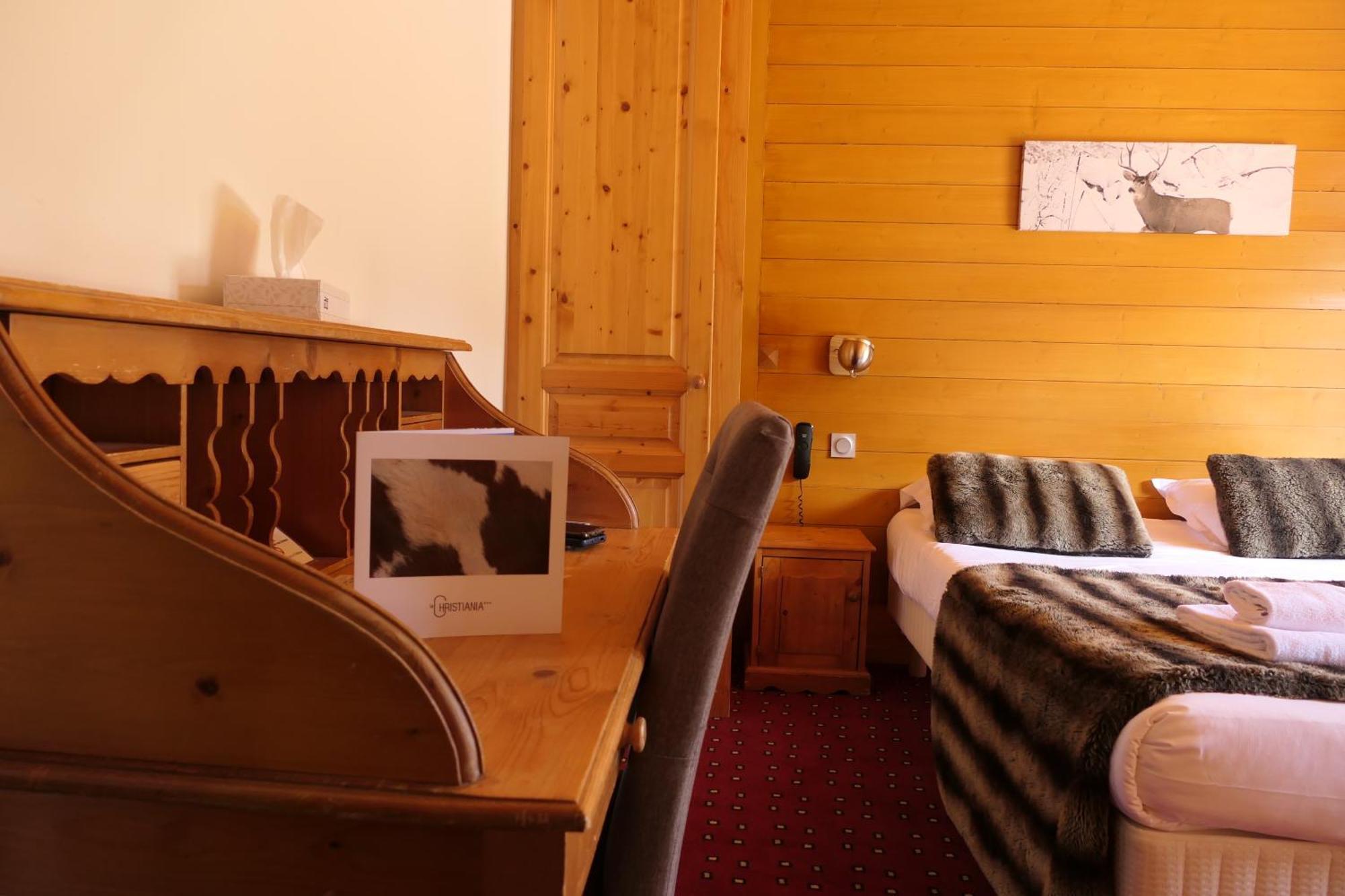 Hotel Christiania La Clusaz Exteriör bild