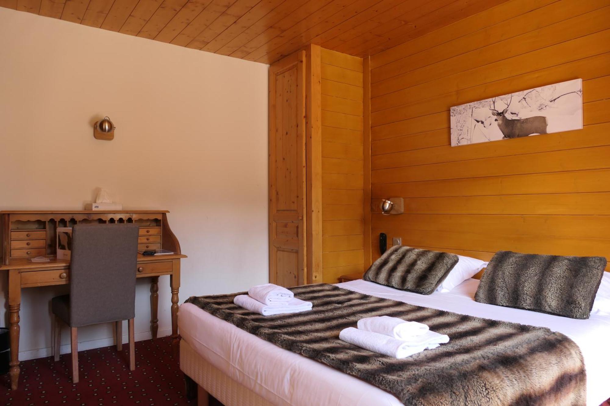 Hotel Christiania La Clusaz Exteriör bild